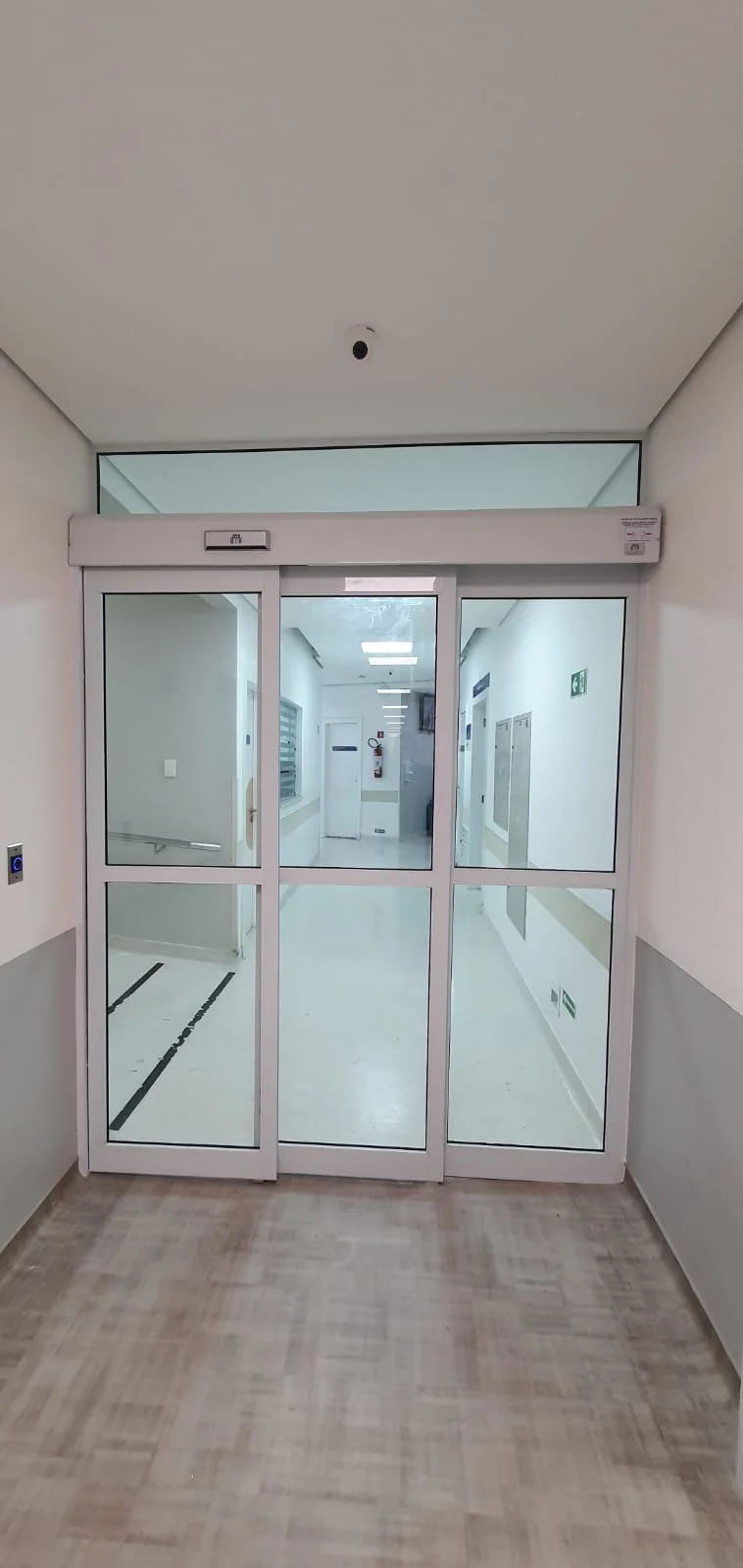 Porta automática antipânico